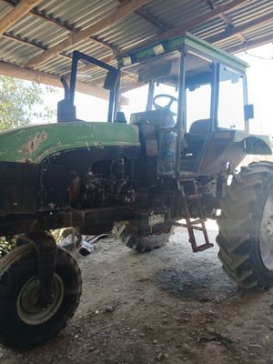 Ttz 811 traktor sotiladi