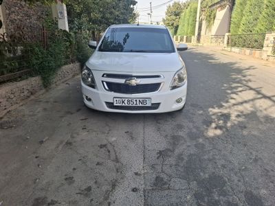 Koblt avtmat gazi bor kirskasi bor. Oldi orqasi but butun pechat.