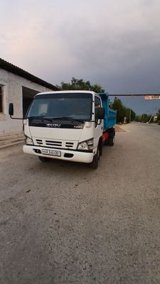 Alo holatdagi isuzu