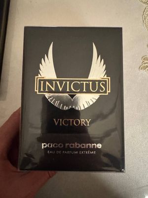 Invictus POCO RABANNE original parfume