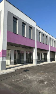 Indexda magazin sotiladi 25kv