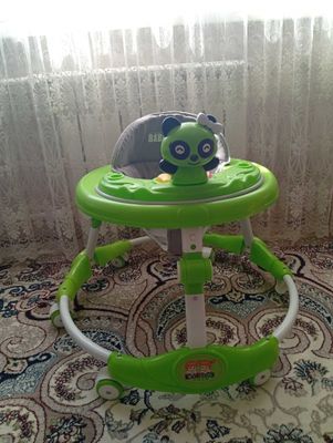 продам ходунки для мальчика