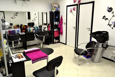 Салонга маникюр и педикюр ишчи керак план 35000 дан