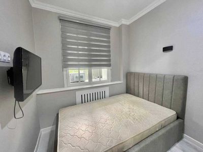 Сдается в аренду квартира на Метро Ойбек 1в2/2/4 новый ремонт.