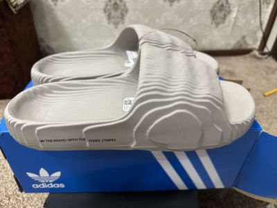 Оригинальные тапочки ADIDAS ADILETTE 22 SLIDES