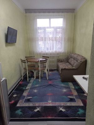 Yakkasaroy bobir kocha, askiya bozor