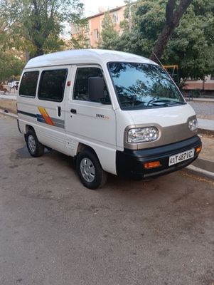 Yangi damas sotiladi