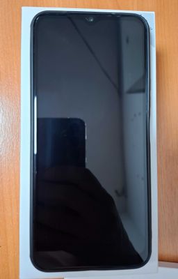 Vivo Y33s 4+1/128GB IDIAL