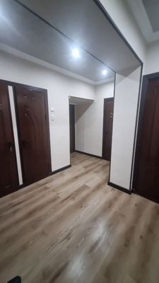 Продается 4 комнатная квартира
