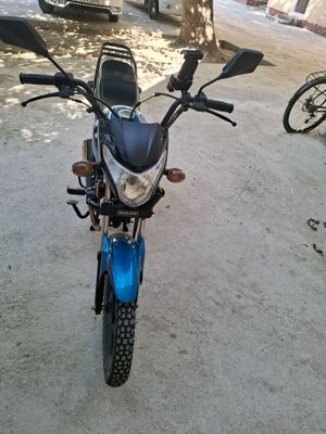 Mototsikl Moped