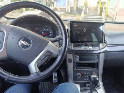 Каптива 2, 3мотор пробег 181000 радной,краска тоза