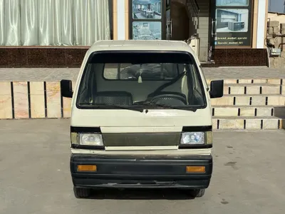 Labo Sotiladi. 2004 yil