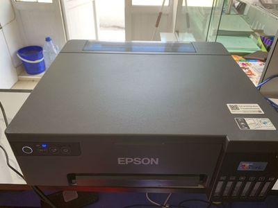 epson 8050 sotiladi