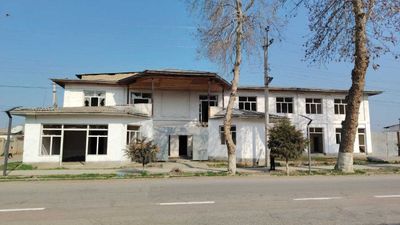 Boka tumani O‘zbekiston ko'chasi, 26-uyda noturar bino sotiladi