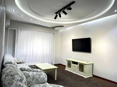 Center 1. brick building 4 room 3 bedroom Sodiq Azimov street