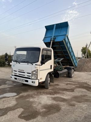 Isuzu самосвал сотилади 27 000 $