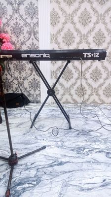 ТС 12 энсоник синтезатор ensoniq TS 12