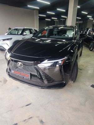 Lexus RZ 450e (DIRECT4)