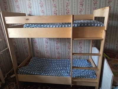 Bolalar kravati 2 qavatli sotiladi