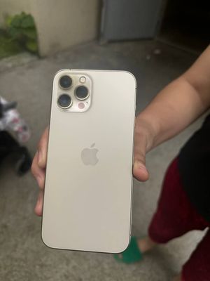 Iphone 12 srochna sotiladi