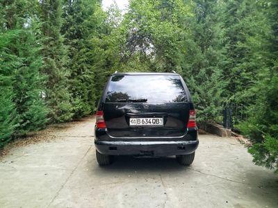 Срочно продается машина по очень выгодной цене чехлы в подарок