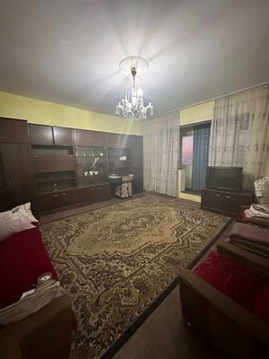 Ижарага 1/9/9 Кадышева базар 1 комнатная срочно в аренду 9 этаж