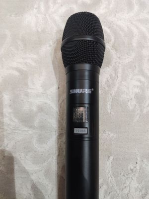 Продается микрофон SHURE