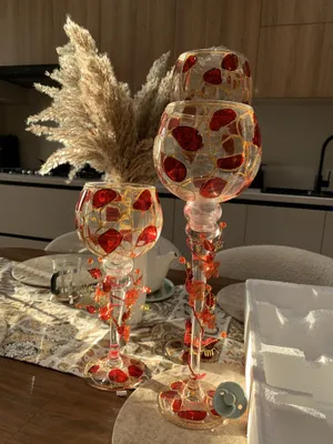 Подсвечники продоаю новые!