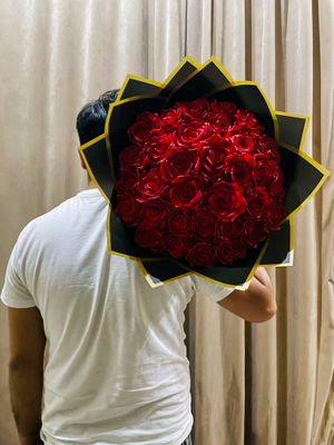 Красные Розы из ленты, Qizil Lentali atirgul