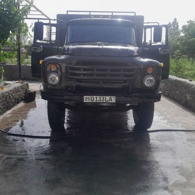 Zil 130 somosval ideal holatda