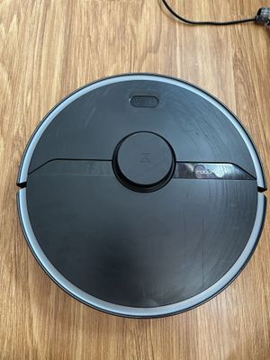 Продается робот пылесос roborock s6 pure