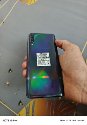 Samsung a70 sotiladi
