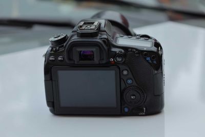 Canon 80d kit 18-135usm