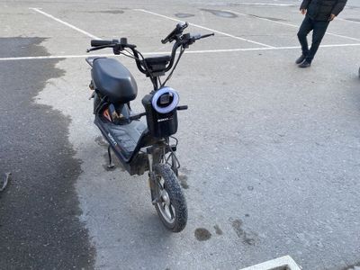 Skuter Bonvi scooter