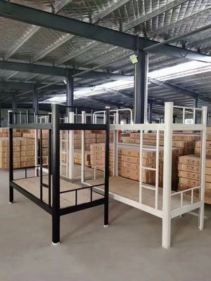 Прочная двухъярусная кровать