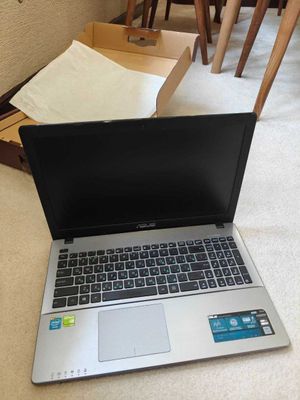 Продаётся ASUS X550C