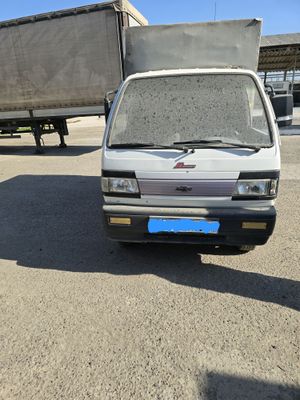 Продаётся автомобиль лабо тентовка