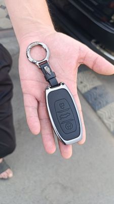 Hongqi EQM-5 uchun pultga chexol