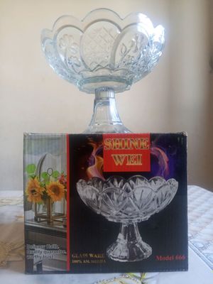 Mevalar uchun Vazalar Sotiladi