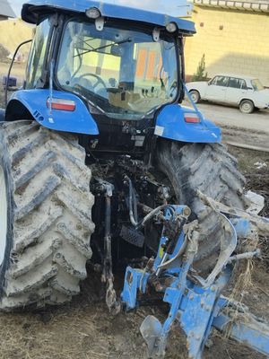 New holland 7060