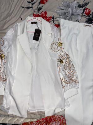 Новый Женский Костюм тройка
