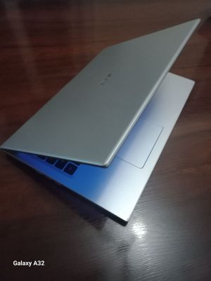 Acer noutbook ideal xolatda 256 gb