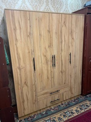 Shkaf sotiladi dastavka ustanovka bepul