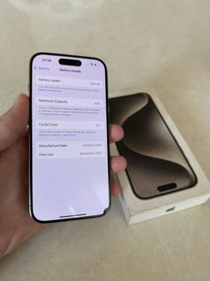 Iphone 15 pro 256 gb J/A