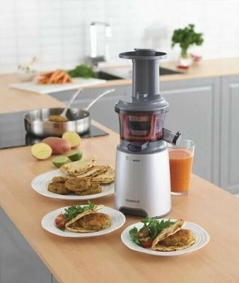 Шнековая соковыжималка Kenwood "PureJuice", 150Вт, серебристая