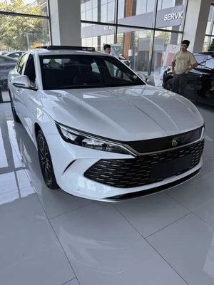 BYD Qin L naqt va nasiya