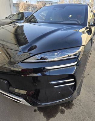 Byd Chempion smart qora