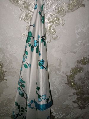 Roʻmollar dior chanel cilene