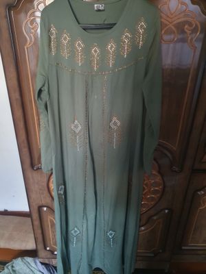 ayollar kiyimi kiyilgan narximiz 200ming som