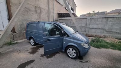 Mercedes benz vito